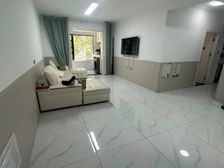 和顺新世界 一楼洋房满五