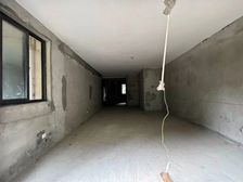 张公山旁,一楼带院子,大四房 赠送储藏室,无公摊