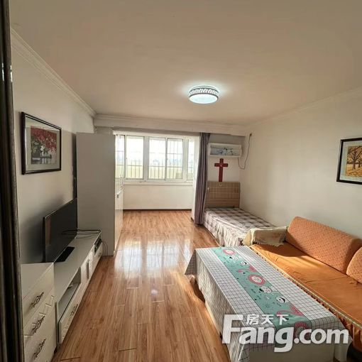  ���п�����С�� 1��1��1�� 46ƽ��װ�� 6200Ԫ/�� 