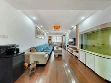 倪家苑南区123平165万独库