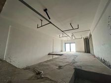 荣盛玉玺复试公寓 隔层已做 看房随时 房东诚心出售 价格可谈