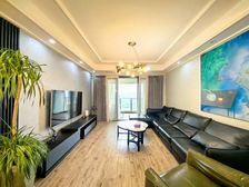 大竹林 江与城原山时光三房169万