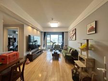 保利观澜悦城东南朝向,面积大,开发商精装修