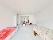 次新房 双卫生间 低密度社区 南北通透 中间楼层采光好 满二