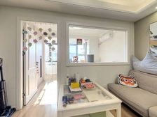 地铁800米+40万精装修+南北通+税少+诚心卖