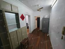 莘松七村 正南朝向 密度低 产权清晰 满二 临地铁