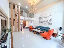 联排别墅跃5层 带两个车位 享五缘湾配套 使用面积大