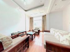 石湖嘉苑(别墅) 购物方便 双卫格局装修好 高绿化