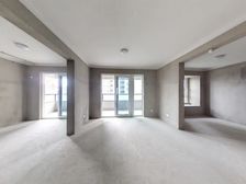 鸣芩嘉苑-2 133.00m2174万价格好谈