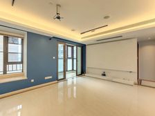 保利罗兰国际 全新未住 精装修 南北对流 大三房