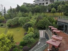 国奥村一期 稀缺平墅 带花园与露台 实得近300平米