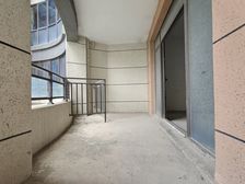 哇!240W这景观四房也太好了吧!使用率是真没得说!