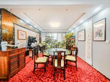 花园路 房款带产权车位,储藏室! 南北通透