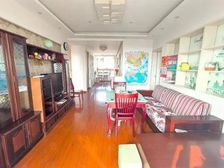 2期新上!平层大三房,南北通,飞机户型,业主诚售有钥匙!