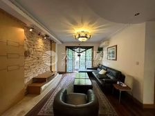 飞机户型!中心花园位置!随时看房!房东置换徐汇新房!急售!