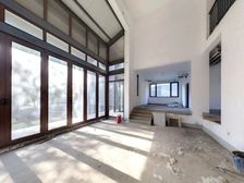 北京湾 6室4厅 496.56平地下一层地上二层,花园方正
