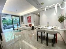 (特价直降30万)精装修送家电,送产权车位1个,轻轨200米