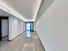 杨公桥轻轨站,万科清水甲第 精装修小高三房 带新风,诚心出售