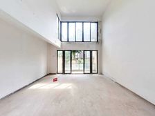 雅居乐凯茵又一城别墅 5室3厅6卫 毛坯 390万元