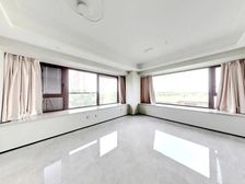 香港置地虹庐湾 带车位 3室2厅 98平 南北通透 诚心出售