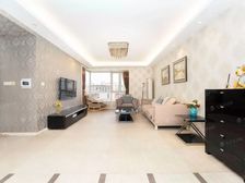 送露台,小区中心位置,中高楼层采光好,价格实惠