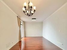 业主出国惜售 降价200W 带产权车位 第于市场价 看房方便