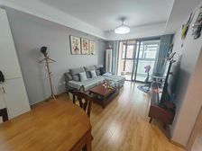 次新小区 带车位二次装修保养很好 两房两卫中高楼层采光好