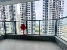 业主急售 价格可谈 南北对流 华师配套 有车位 随时看房