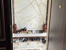 凯悦国际 5房2厅三层楼中楼带车位,有露台,直通石门森林公园