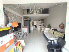 通州马驹桥莲水怡园南向精装一居 顶层采光佳