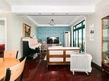 回香港,近期必卖,空间巨大,南北通可做两卫,有产权车位有钥匙