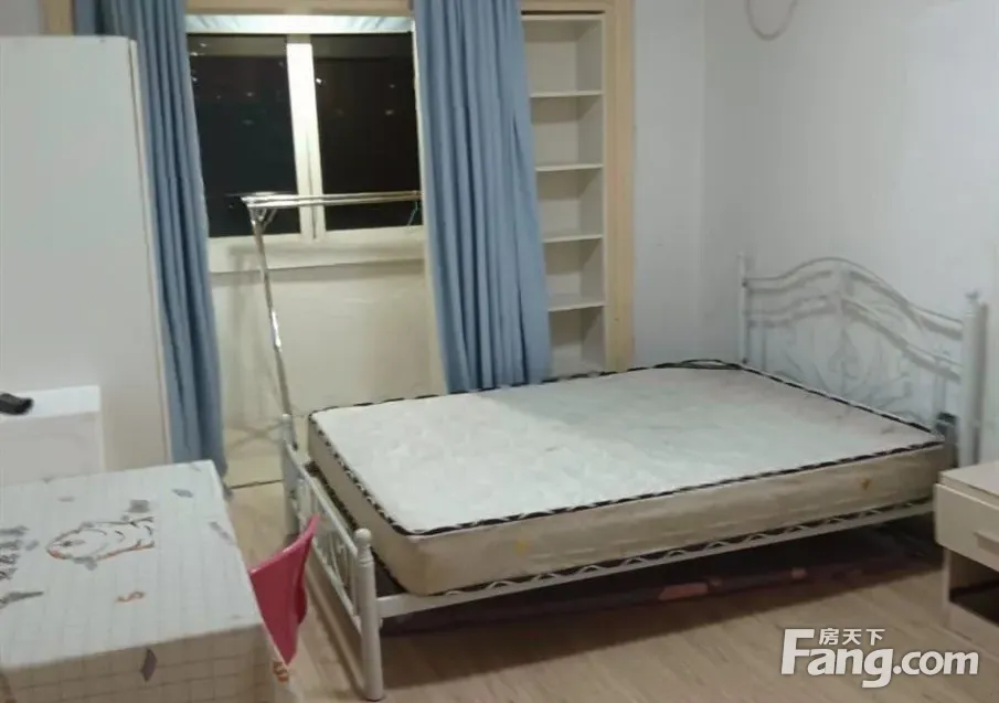万体馆板块 新上笋盘 朝南一门关 中间楼层 电梯已使用 钥匙