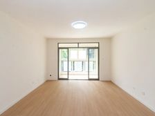 徐汇西岸 电梯小高层 南北通三房 带产权车位 接受动迁客户