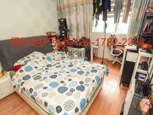 杏杨园黄金楼层双南两房,看房随时房东诚意出售,精装修有车位