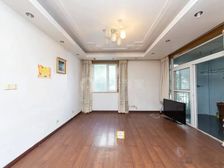 新上稀有四房,看房随时,电梯小洋房,车位充足,价好沟通