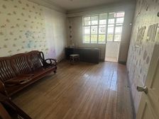 新出带电梯的三房 两南一北户型 出门地铁 采光好 中间楼层