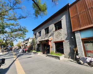 东城餐饮独栋丨包税丨带137平丨8年租约丨产权清晰