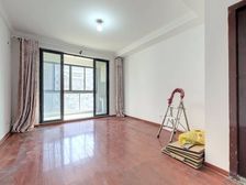 15年次新小区+配套齐全+高区采光+近地铁