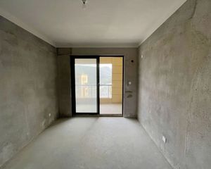 杭氧和院,好房源,环境好,房东诚心出售,小区居住安逸。无税