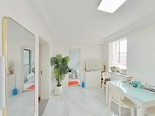 金桥荷三小区一梯两户 带阁楼 双南户型 精装修