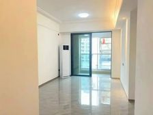 广地花园 万博CBD 配套成熟诚心出售 价格可谈 来电送车位