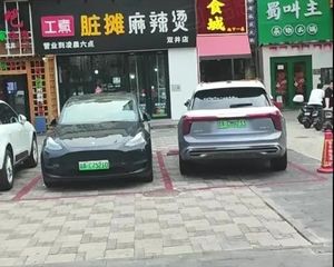 旺铺出售!十里河(区)一条街,使用500平 随时看房