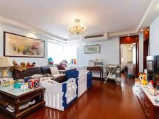 新出笋盘 电梯高区景观房 正向朝南 全天阳光 精装修拎包入住