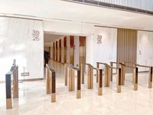 徐家汇丨高区俯瞰徐家汇丨港汇恒隆中心,300平丨拎包办公丨