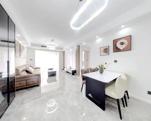 中航城 3室1厅 南