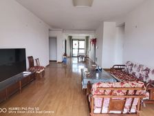 临港首府 172平大平层,景观3房2卫,带3个阳台,户型方正