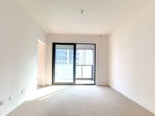 九龙仓·翠樾庭 3室1厅 123.1平地铁口的小区 飞机户型