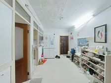 妙栏小区底楼带院子3房 房东置换出售 看房方便