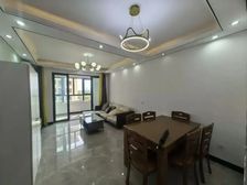 茸北苑(南区)正规2居室婚房装修采光好空间大不临街