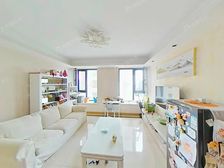 阳光城愉景湾 3室2厅2卫 精装修 594万元